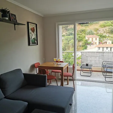 Apartment Looking For Space - 3 With Terrace *