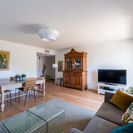 Happyfew Selfina Apartment Nice