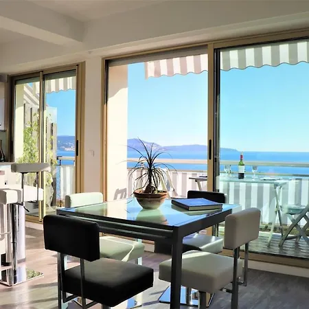 2 Rooms, New, Incredible View Of Promenade Des Apartment *
