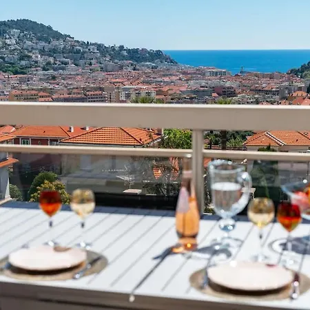 Superbe 2p Terrasse Vue Quartier Cimiez * Nice