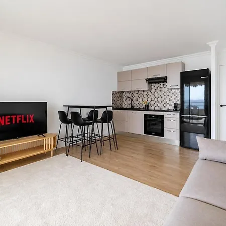 Exceptional 2 Bedroom With Ac Wifi, Sea Vies And Parking In * Nice