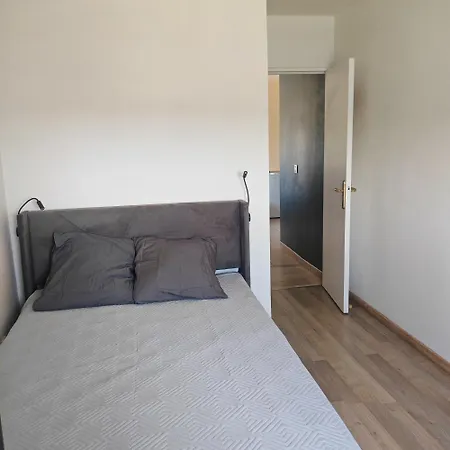 2 Pieces Apartment Nice