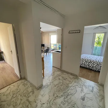 3 Pieces, Proche De La Plage, Climatise, Tramway A Proximite Apartment