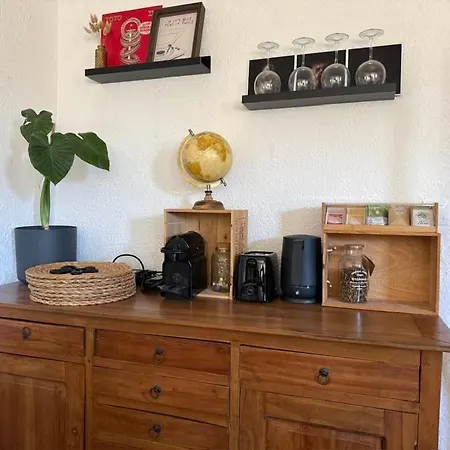 3 Pieces Au Calme La Costiere Apartment *