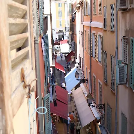 Apartment Comfy In Old Town With Mezzanine - Place Garibaldi, Nice