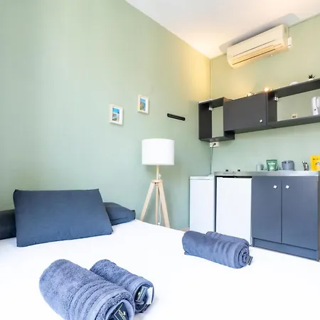 Apartment Connection