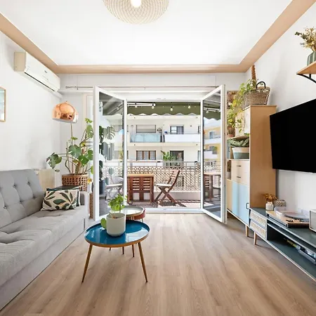 Bright & Cozy - Large Sunny Terrace