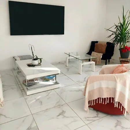 Apartment Riviera Escape Balcony Tram Airport *