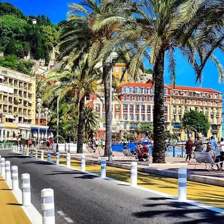 Citycenter - Charming -wifi-5 Min Gare * Nice