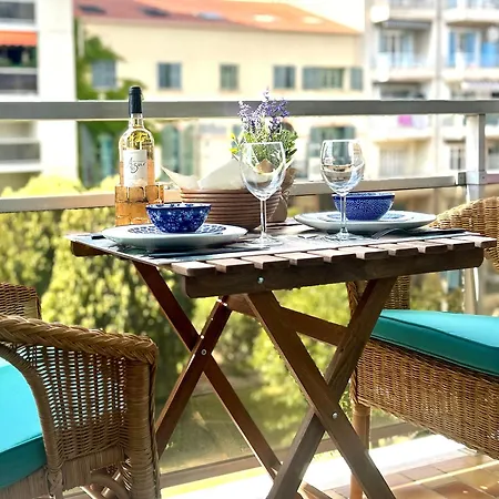 Apartment Riviera Morning Balcony Steps From The *