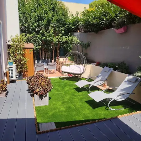 3 P Jardin, Piscine, Stationnement - Collines Nicoises Apartment *