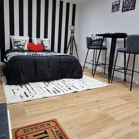 Apartment Cine Chic Sur La Promenade Des *
