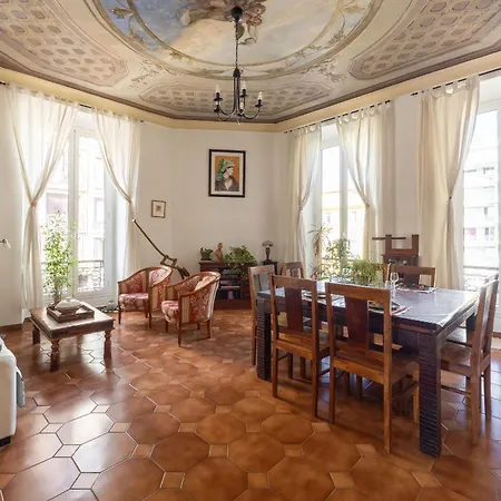 Happyfew Barla Apartment