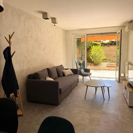 Au Calme Apartment *