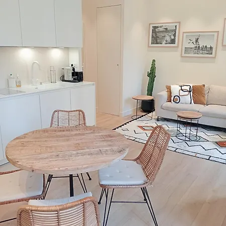 Apartment Au Coeur De Nissa La Belle