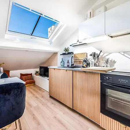 Apartment Secret Nest Nice