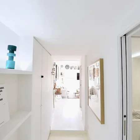 Signature Magenta Apartment