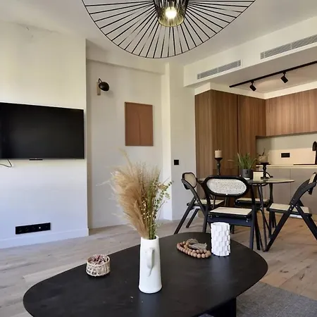 Signature Rue De France Apartment *