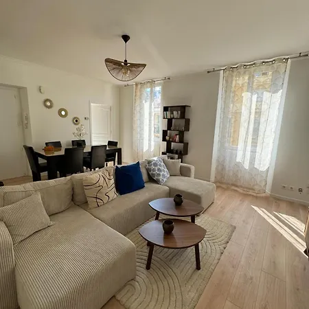 Apartment Superbe 4 Pieces Au Coeur De *