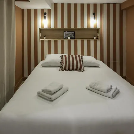 Apartment #20 Staywizus - 1 Bdr Heart Of Old Town Ac Wifi 5 Mins To Sea Nice