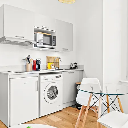 Apartment Charming Center 102 *
