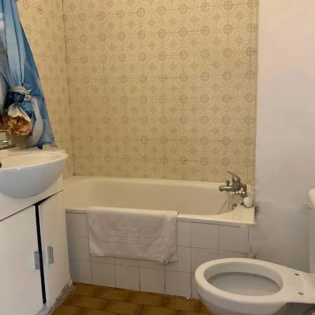 Superbe Securise Proche De Apartment