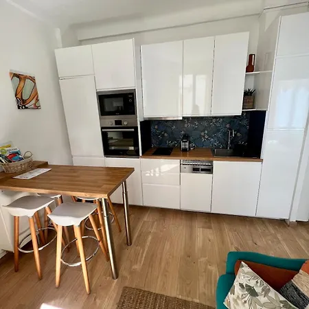 T2 Au Coeur De A Cote De La Gare Routiere Apartment