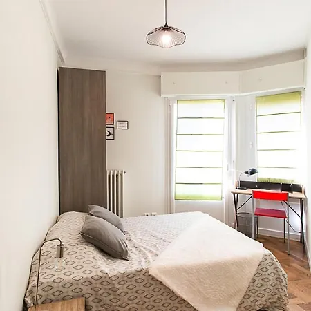 4 Cozy Proche De La Mer, Balcon, Wifi * Nice