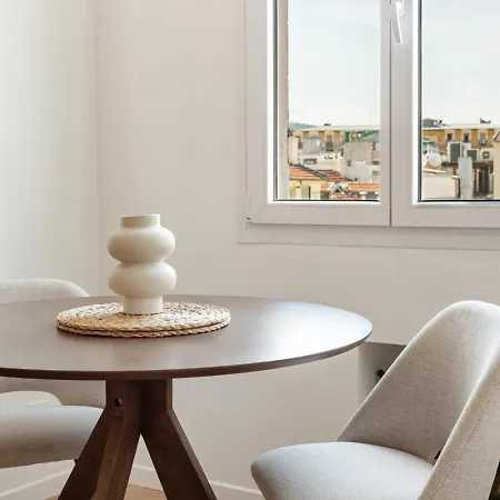 Hyper Centre De 2p Renove Emplacement Ideal Apartment