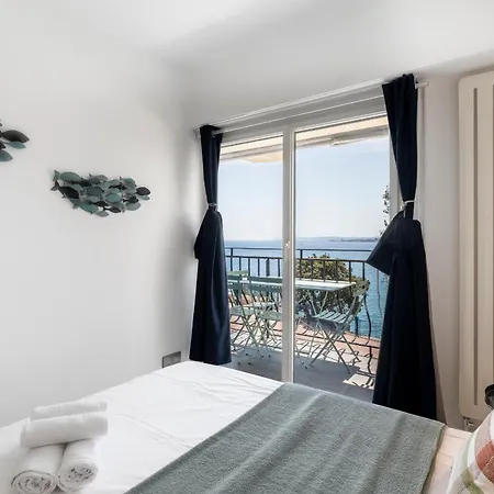 Apartment Promenade, View On Bay, Sunny Terrace, 4 Guests, 2 Bedrooms Ac Nice