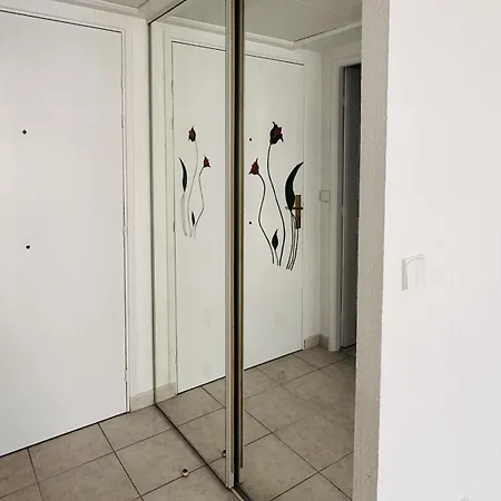 Apartment Azurea 2p Lumineux, Plage, Parking, Clim Nice