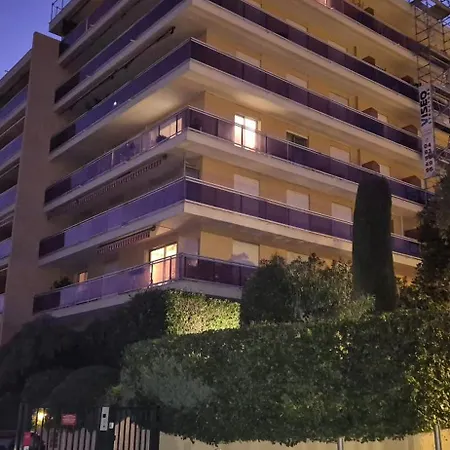 Apartment Wonderful View - 2br Fabron - Parking *