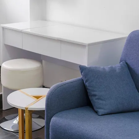 Apartment Rue Pietonne