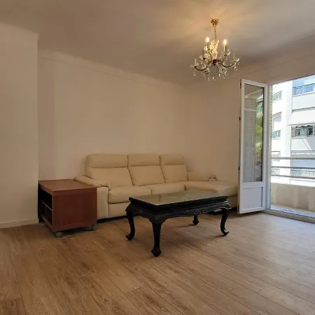 Magnifique 3 Pieces, Idealement Situe Et Bien Equipe Nice