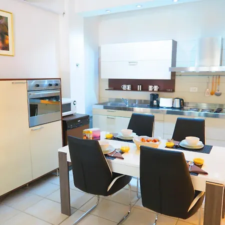 50 M De La Et 60 M Carre Au Centre Apartment Nice