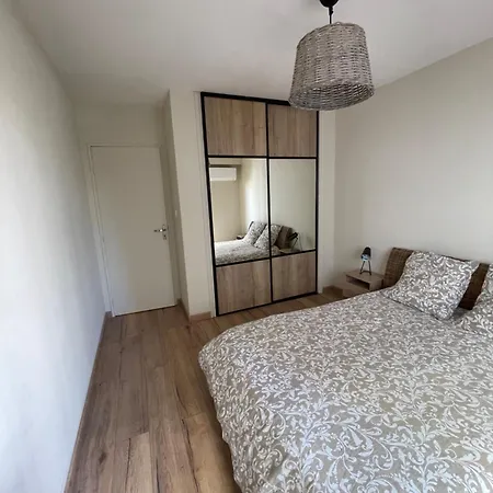 3 Pieces, Proche De La Plage, Climatise, Tramway A Proximite Apartment Nice