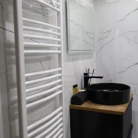 Comfy In Old Town With Mezzanine - Place Garibaldi, Nice