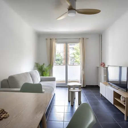 Apartment Near Airport Nice