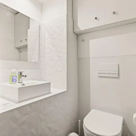 Urbain & Confortable - Gare A 5 Min A Pied *