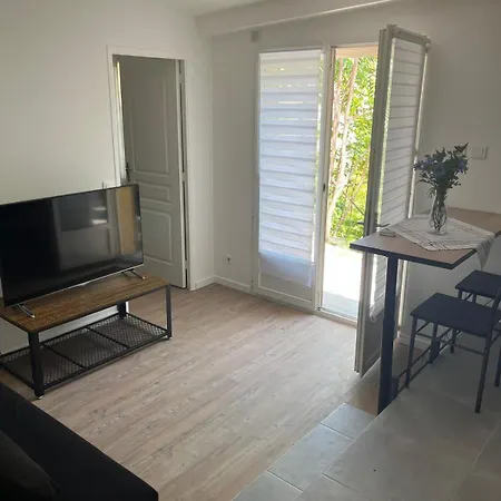 Renovated In Nice! 5-minute Walk From The Sea!