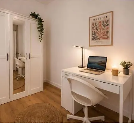 2 Apartment *