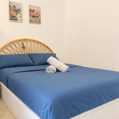 Apartment With Balcony & Parking