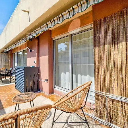 2p Standing, Terrasse, Garage, Proche Port Et