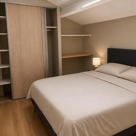 Superbe Duplex Neuf Clim Wifi 4 Pers A Apartment *