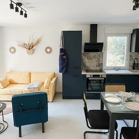 Au Coeur De Apartment