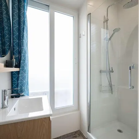 Mont Boron - 4 Bedrooms Near The Port Apartment