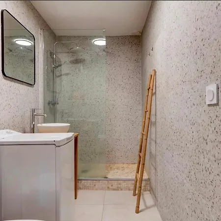- Beautiful 5 Min From La Promenade Des -
