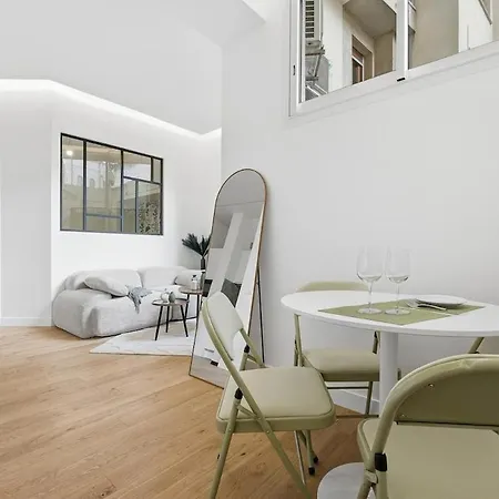 One Bedroom Cozy New Ac Wifi Apartment *
