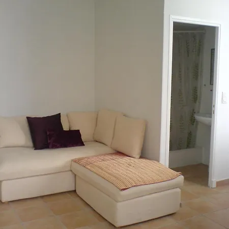 Old Town Stunning Modern 1 Bedroom Flat Sleeps 3 Apartment *