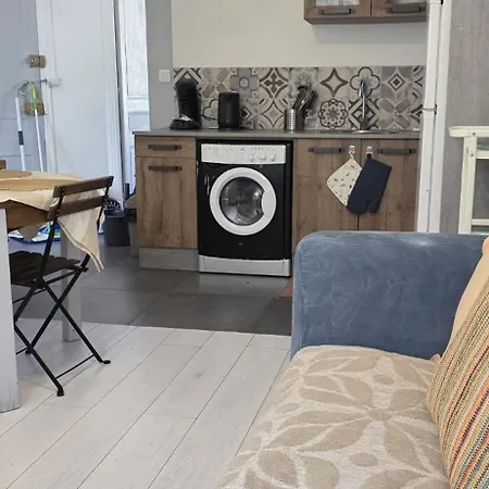 Apartment Cyrille Besset Intemporel Nicois Confort Climatisation Et Calme Nice